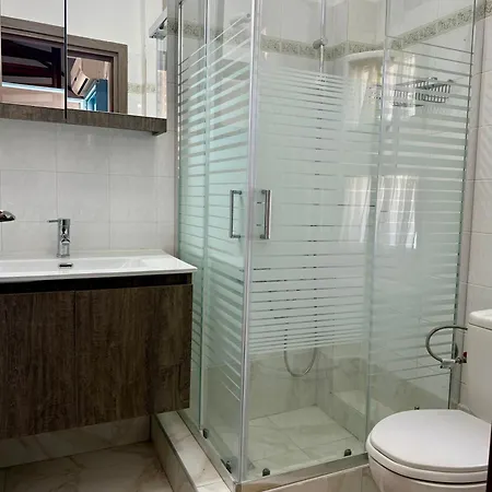 Apartment Emerald Seaside In *