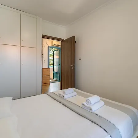 Apartament Emerald Seaside In *