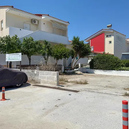 Emerald Seaside In * Pefkochori