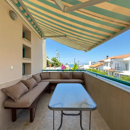 Apartament Emerald Seaside In *