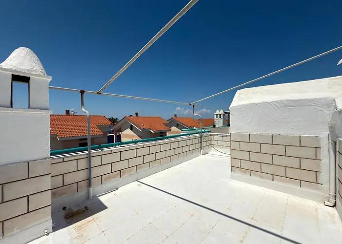 Apartament Emerald Seaside In *