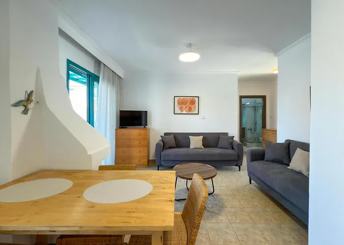 Emerald Seaside In * Pefkochori